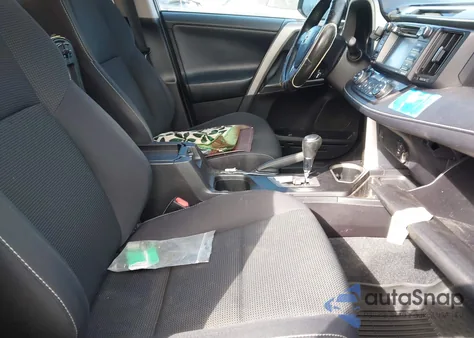 2017 Toyota Rav4 Xle из США, поврежденный, VIN 2T3RFREVXHW663758